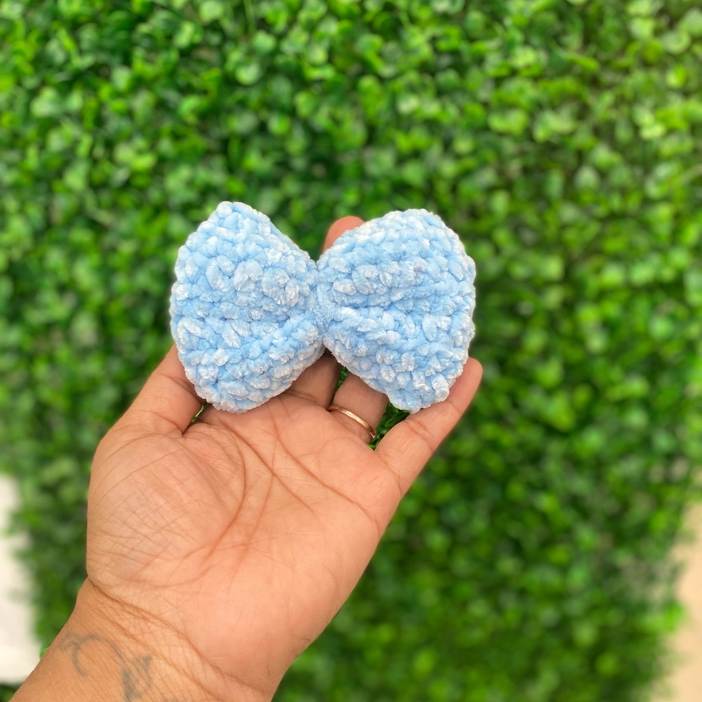 Velvet Cloud Bow ☁️💙